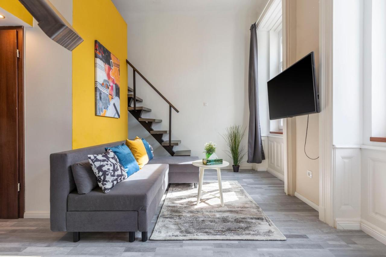 Apartment Deluxe Akacfa In The Heart Of