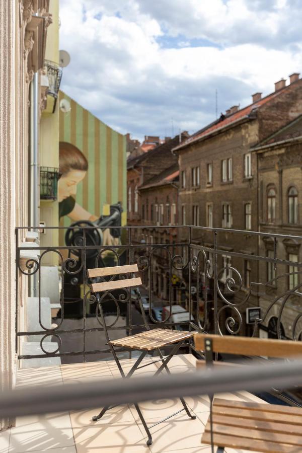 Deluxe Akacfa In The Heart Of Apartment Budapest